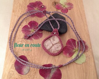 macrame necklace with real rose hydrangea blossom in resin