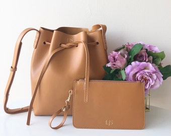 PERSONALISED MONOGRAMMED Genuine Smooth Leather Women's Bucket Bag in Tan