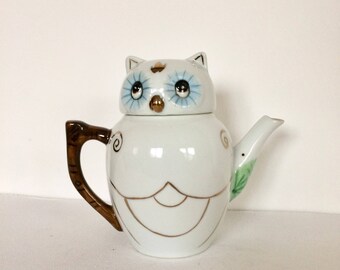 Vintage Porcelain Teapot, Owl teapot, Retro teapot