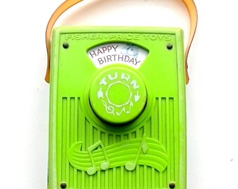 Vintage 1970 Fisher Price Music Box Pocket Radio Happy Birthday To You 768