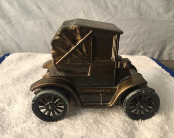 Vintage Banthrico Coin Bank - 2900 Pillbox Coupe (BTC13)