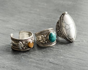 Statement Bohemian White Turquoise Ring -Tibetan Vintage Silver Jewellery-Boho Festival Style -Thumb Rings -Gemstone Hippy-US Size 6/7/8