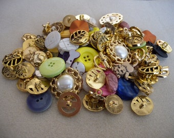 Big Button Blowout - 99 Pieces Destash
