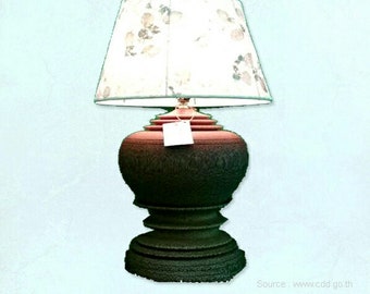 Thai coconut shell lamp