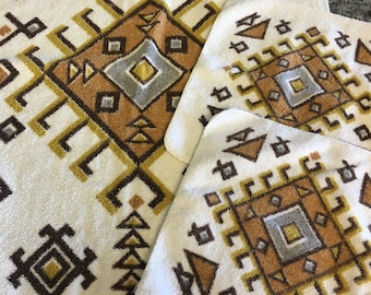 Vintage Cannon Southwest Aztec Pattern Towels- Two Bath, Three Washcloths- Aztec towels, Southwest bath towel, Cannon bath towels, western
