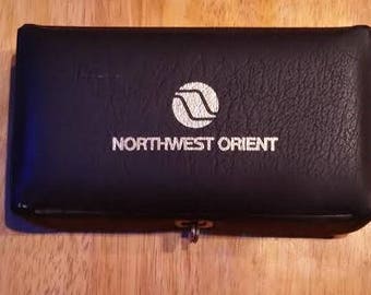 Vintage Northwest Orient Airlines men's toiletry kit