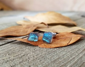 Labradorite earrings - labradorite studs - labradorite stud earrings - raw labradorite - labradorite jewelry - gemstone studs - labradorite