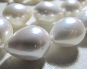Shell Pearl Beads 22 X 18mm Big Lustrous Pure White Shell Pearl Smooth Teardrops - 2 Pieces
