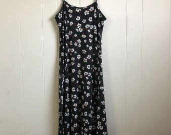 Vintage 90s Floral Print No Boundries Long Sundress