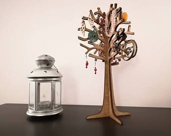 Tree brings joys in wood