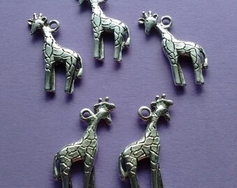 5 Giraffe Charms Silver - CS3025