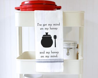 Funny Dish Towels - Kitchen Towels - Funny Hand Towels - Tea Towels - Funny Food Puns - Housewarming Gift - Birthday Gift - Honey Lover