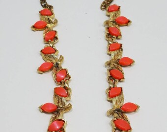 Think Spring with this Beautiful Coral Lucite & Gold Tone Leaf Necklace