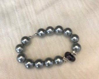 The silver stretch bracelet