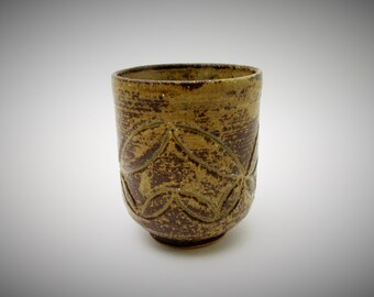 Yunomi Tea Cup.Japanisese Studio Pottery.by Tamami Baba.#ynm8.msjapan.