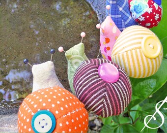 Escargot: A snail pincushion pattern