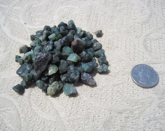 Raw Emeralds/Rough Emeralds, Small-Medium (One Ounce)