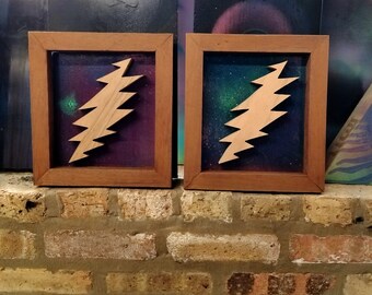 Grateful Dead: 13 Point Bolt Wall Art