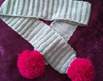 Child's pompom scarf