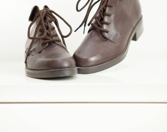 Vintage Leather Ankle Boots Womens Dark Brown Boots Lace Up Leather Shoes Size 8.5 6.5 39 Leather Boots Womens Tie Up Ankle Boots 8.5 6.5 39