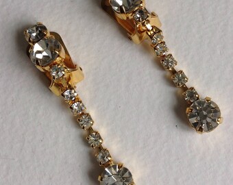 Gold Tone Dropper Earrings - Clip Fitting - UnPierced Ears- Gifts for Her