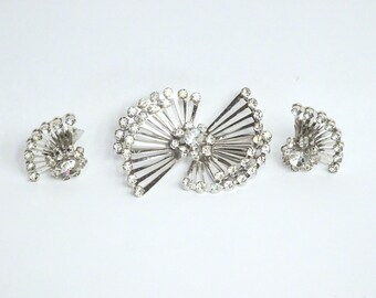 Vintage Coro Rhinestone Retro Spray Brooch and Earrings – 1950s Coro – Retro Jewelry – Vintage Jewelry