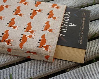 Book Sleeve Fox, Fox Book cover, Fox Fabric, Small Medium Book Sleeve, Book Lover Gift, Book Pouch, Paperback Cover, Fox gift, teen gift