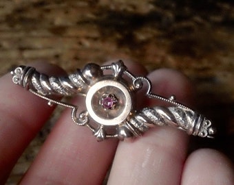 Victorian Gold Fill Rhodalite GARNET Brooch - Twisted Rope Bar Pin