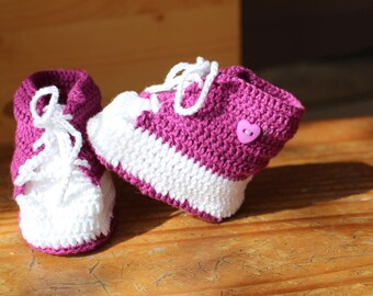 CHAUSSONS bébé style basket