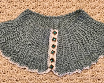 Hand-crocheted, vintage-inspired Victorian scarflette neck warmer