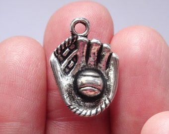 7 Baseball Glove Charm Antique Silver - 21 x 15mm - SC1036