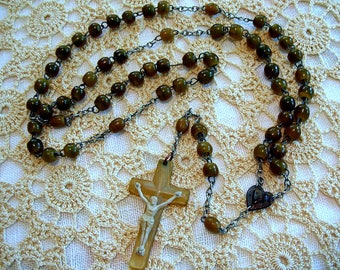 Vintage Irish Cattle Horn Catholic Rosary, Made in Eire / Ireland ca. 1950s ~ Natural Beads