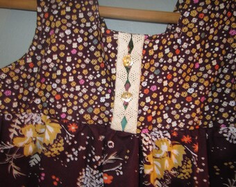 Floral burst surfer girl dress
