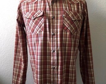 Vintage Men's 90's Levi's, Plaid Shirt, Brown, Snap Button, Long Sleeve (M)