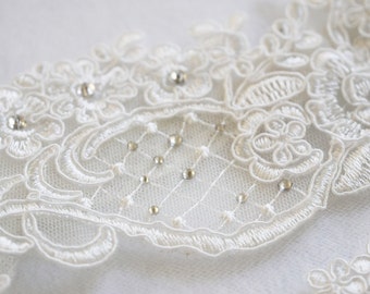 Off White Wedding Keepsake Garter Only