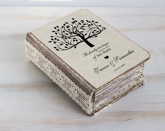 Custom ring box Wedding ring box Ring bearer box Personalised wedding box Love tree ring box Ring bearer pillow Engagement box Ring Holder