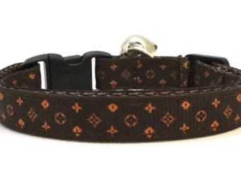 The Brown Trendsetter Breakaway Cat Collar