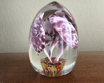 Glass Flower Paperweight, Egg Shape Art Glass, Reddish Brown and White Calla Lilies, Office Decor, Cottage Chic