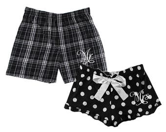 Mr and Mrs boxer short set, Matching Flannel Boxer Shorts, mr and mrs flannel pjs, Bride and Groom Gifts, gifts for couples, couples gifts