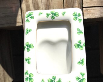 Vintage Lefton Porcelain Shamrock Standing Frame