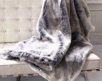 The Tissavel Faux Fur Throw