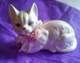 White kitty cat with AB glaze and roses