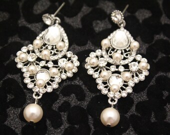 Wedding Earrings Pearl,Brides Earrings,Bridal Earrings chandelier,Drop Earrings,Bridesmaid earrings,Pearl earrings wedding earrings studs