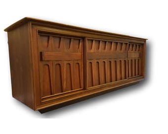 Broyhill Brasilia Style Stereo Console Mid Century Modern Turntable with All New Modern Internals