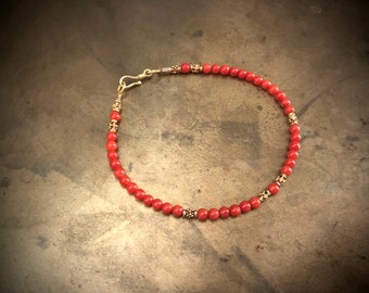 bracelet with old vintage coral and solid gold 18 karat 18k