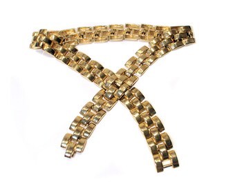 80s Gold Tone Chain Belt M, Heavy Chain Link Belt, Gold Metal Fashion Belt, Vintage Gold Belt, 30 Inch Waist