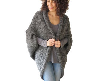 Plus Size Dark Gray Wool Hand Knitted Poncho