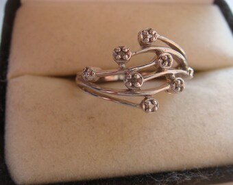 10k White Gold Spinel Ring