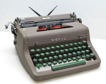 Beautiful 1955 Royal De Luxe Typewriter Chocolate Brown, Professionally Serviced, Classic User-Collectible Typewriter, w/ Manual, Case, Key