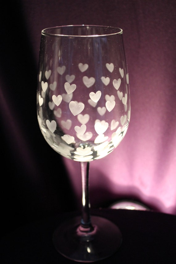 Valentine's Day Hearts Etched Wine Glass Hearts Design